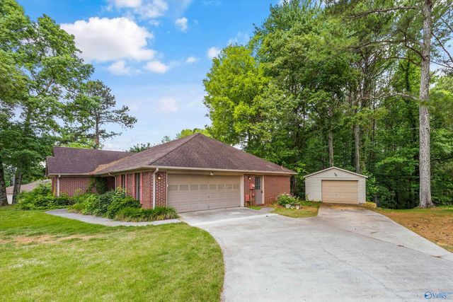 212 Crossrail Circle, Harvest, AL 35749