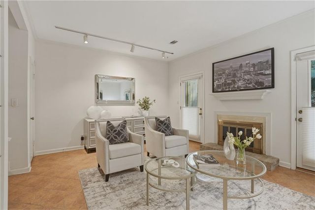 5180 Chemin De Vie, Atlanta, GA 30342