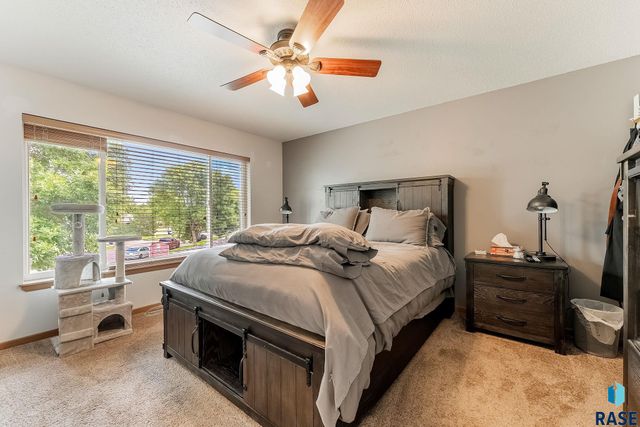 7035 W 56th St Street 16, Sioux Falls, SD 57106