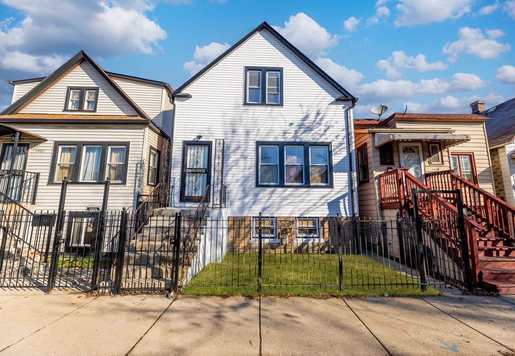 4924 W Congress Parkway, Chicago, IL 60644