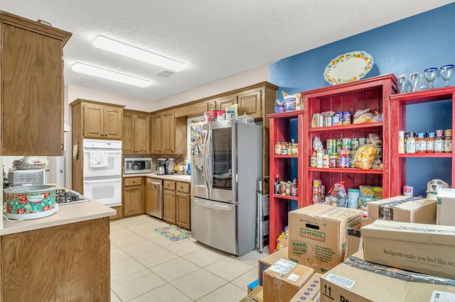 2013 N Hills Drive, Cabot, AR 72023