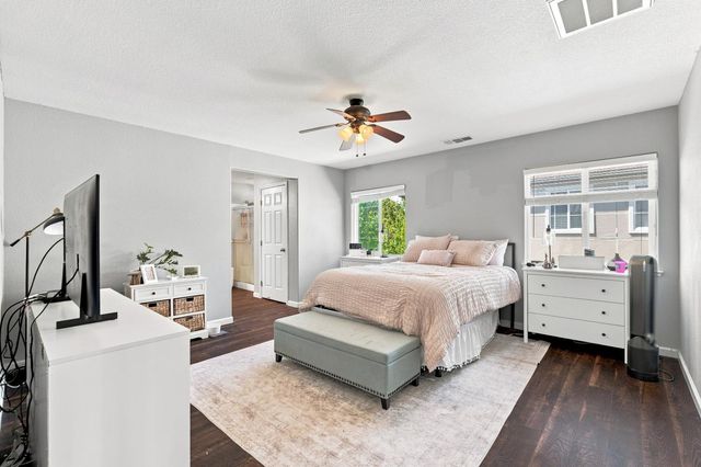 5261 Sun Chaser Way, Sacramento, CA 95835