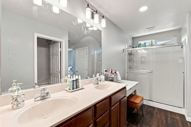 5261 Sun Chaser Way, Sacramento, CA 95835