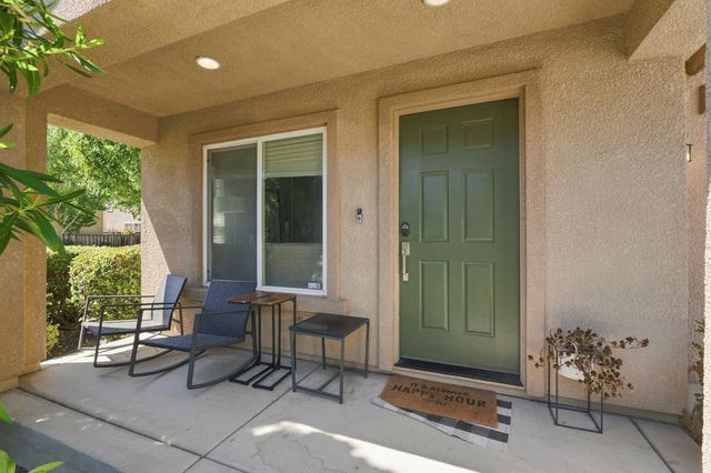 5261 Sun Chaser Way, Sacramento, CA 95835