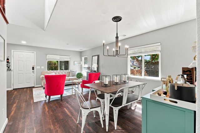 5261 Sun Chaser Way, Sacramento, CA 95835