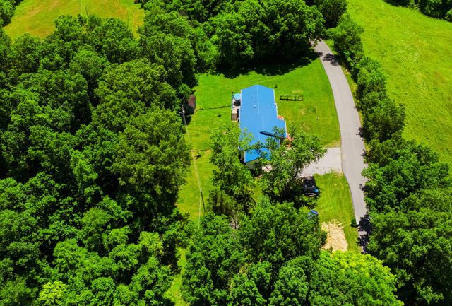 1587 Fairview Road, Lawrenceburg, KY 40342