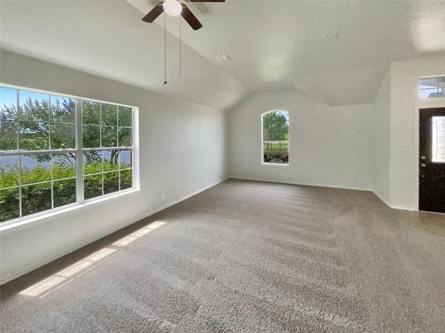2901 Lakewood Lane, Royse City, TX 75189