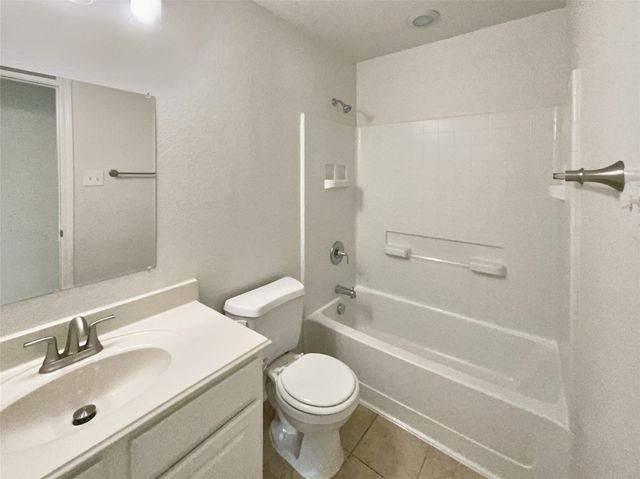 2901 Lakewood Lane, Royse City, TX 75189