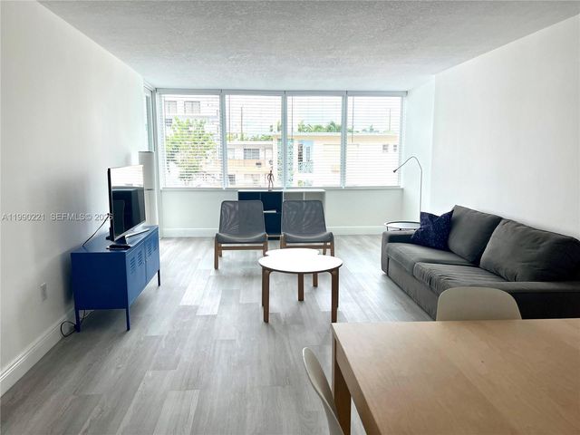 8233 Harding Ave 204, Miami Beach, FL 33141