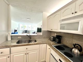 8233 Harding Ave 204, Miami Beach, FL 33141
