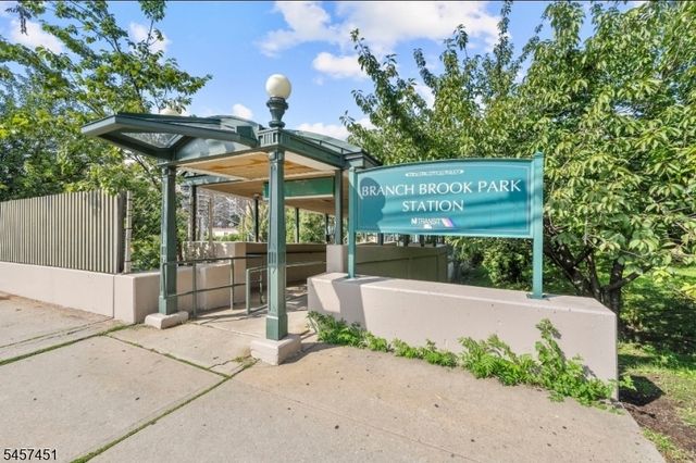 63 Forest Hill Pkwy k1, Newark City, NJ 07104