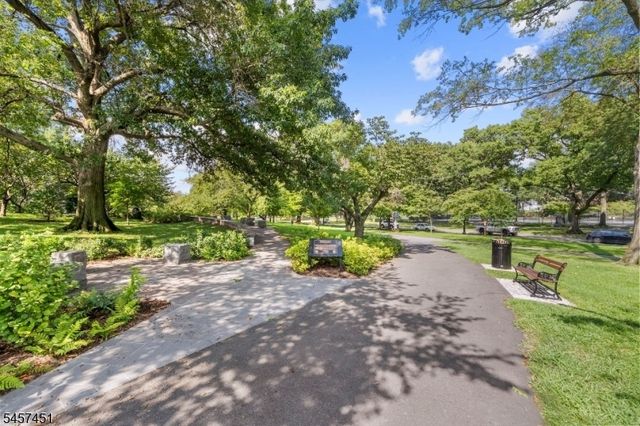 63 Forest Hill Pkwy k1, Newark City, NJ 07104