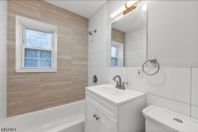 63 Forest Hill Pkwy k1, Newark City, NJ 07104