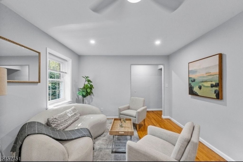 63 Forest Hill Pkwy k1, Newark City, NJ 07104 — photo 2