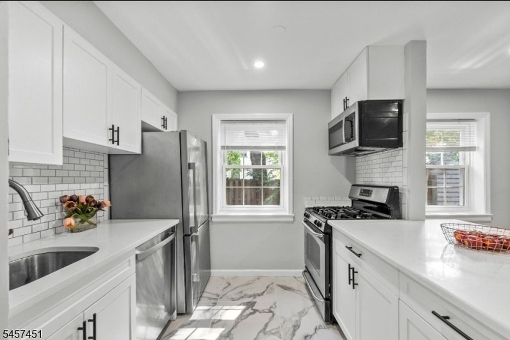 63 Forest Hill Pkwy k1, Newark City, NJ 07104 — photo 4