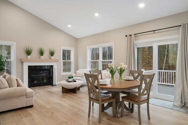 29-4 Sunset Road, Westminster, MA 01473