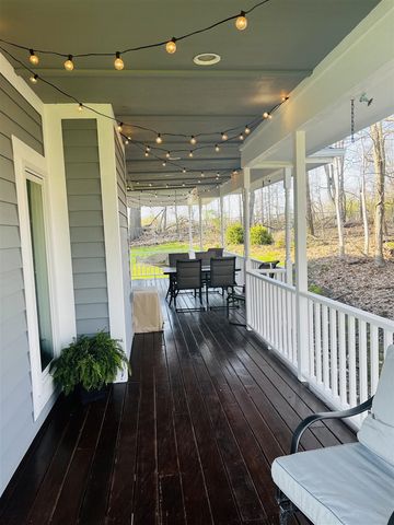 7799 Abby Lane, Caledonia, MI 49316