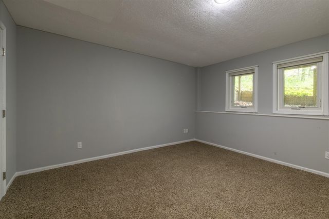 7799 Abby Lane, Caledonia, MI 49316