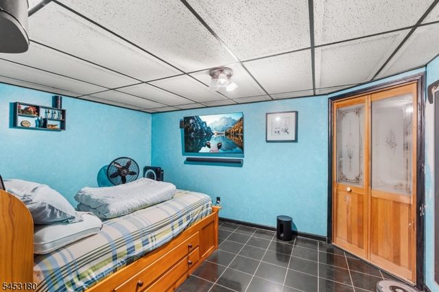 130 Vreeland Ave, Bloomingdale Boro, NJ 07403