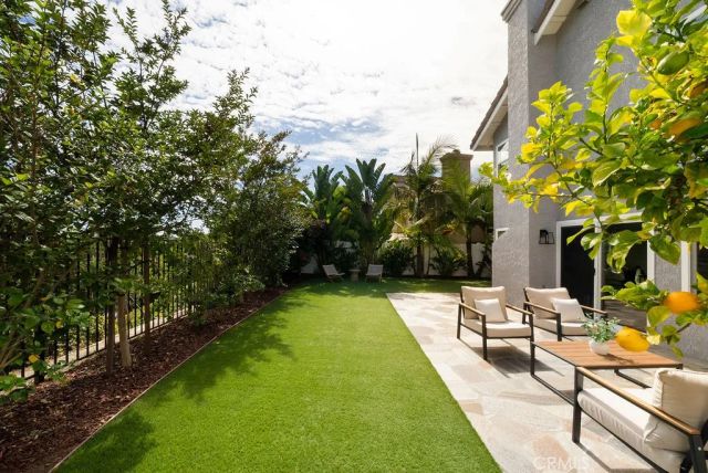 24882 Oxford Drive, Laguna Niguel, CA 92677