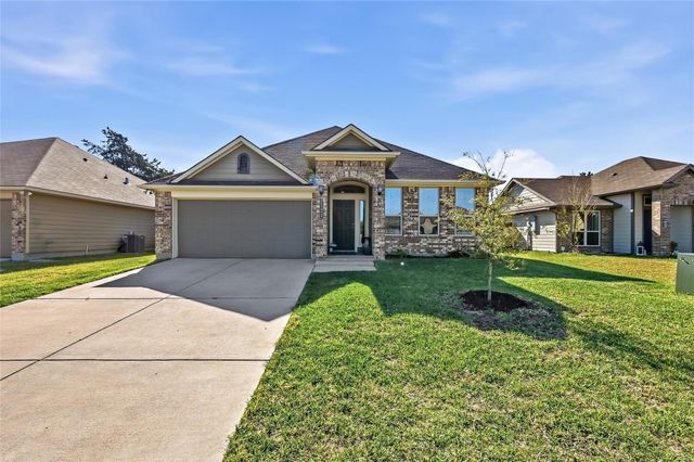 2721 Porters Way, Bryan, TX 77803