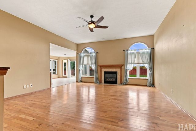 1988 Burnett Drive, Belvidere, IL 61008