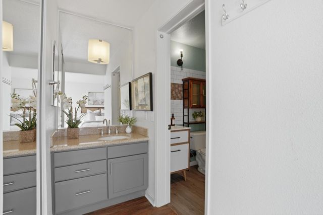 947 Fletcher A223, Hayward, CA 94544