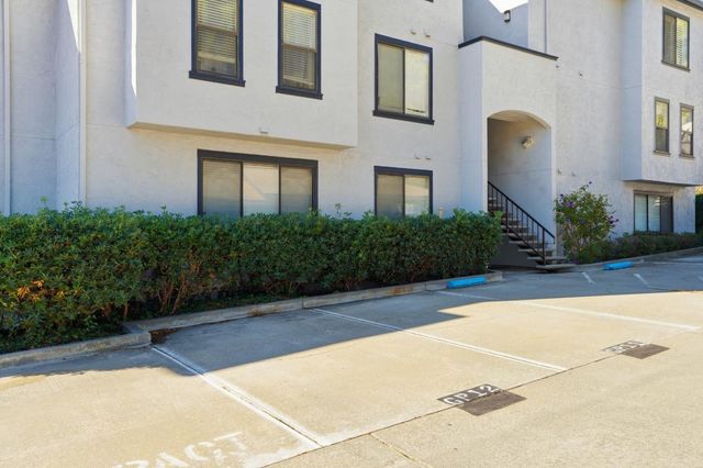 947 Fletcher A223, Hayward, CA 94544