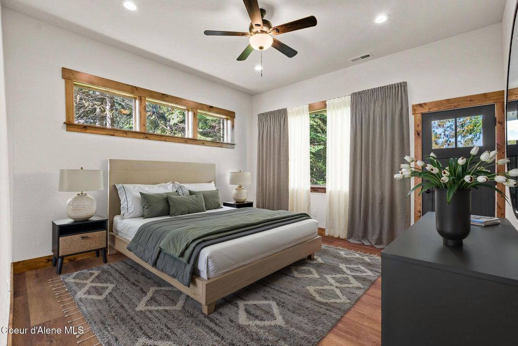 1047 Comeback Bay Ln, Sagle, ID 83860 photo 23