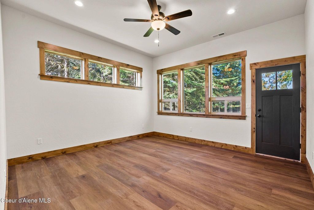 1047 Comeback Bay Ln, Sagle, ID 83860 photo 24