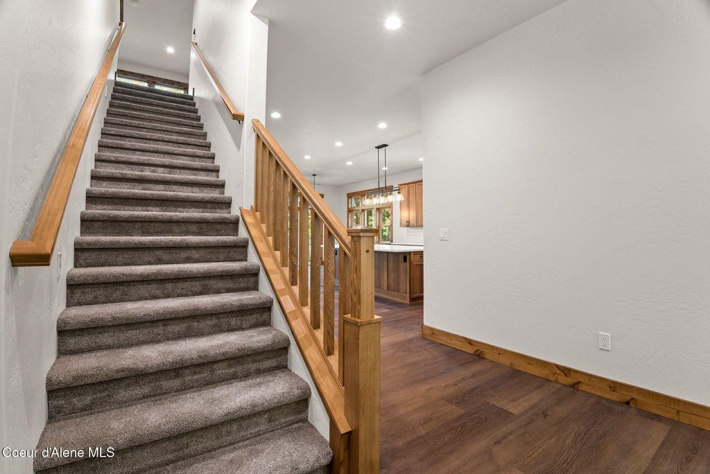 1047 Comeback Bay Ln, Sagle, ID 83860 photo 37