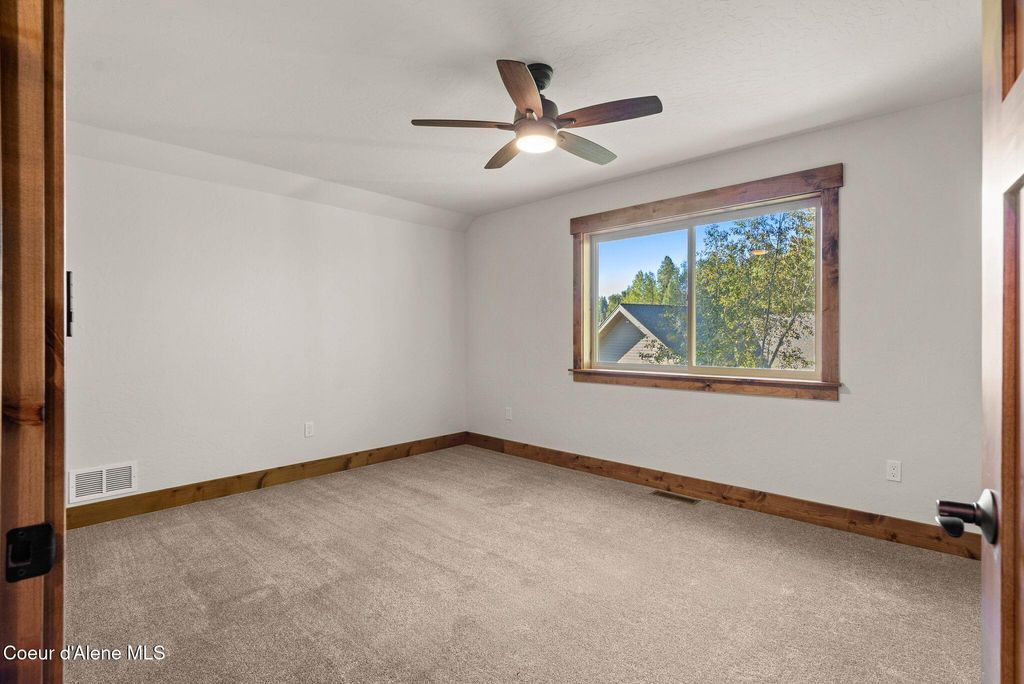 1047 Comeback Bay Ln, Sagle, ID 83860 photo 44