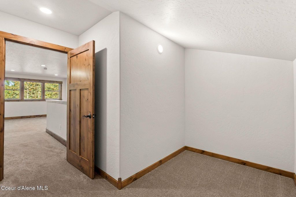 1047 Comeback Bay Ln, Sagle, ID 83860 photo 46