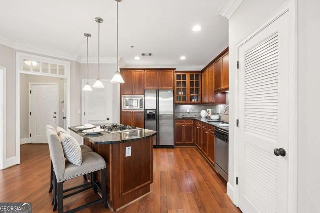 828 Highland Lane NE 2106, Atlanta, GA 30306