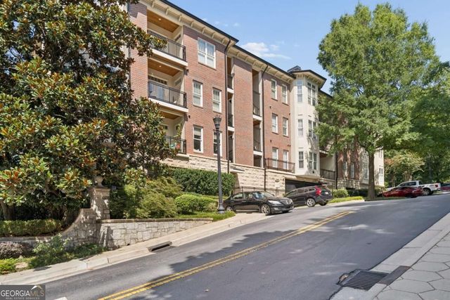 828 Highland Lane NE 2106, Atlanta, GA 30306