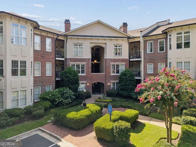 828 Highland Lane NE 2106, Atlanta, GA 30306