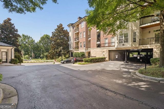 828 Highland Lane NE 2106, Atlanta, GA 30306