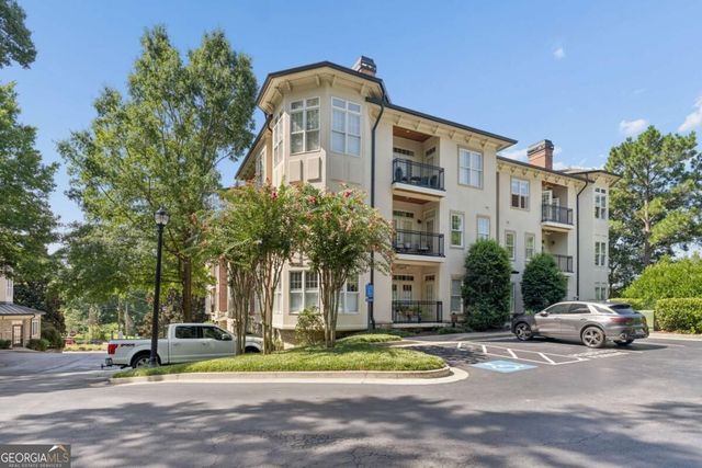 828 Highland Lane NE 2106, Atlanta, GA 30306
