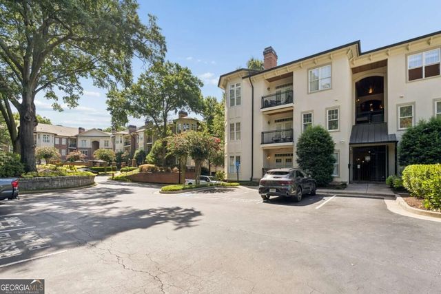 828 Highland Lane NE 2106, Atlanta, GA 30306