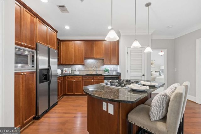 828 Highland Lane NE 2106, Atlanta, GA 30306
