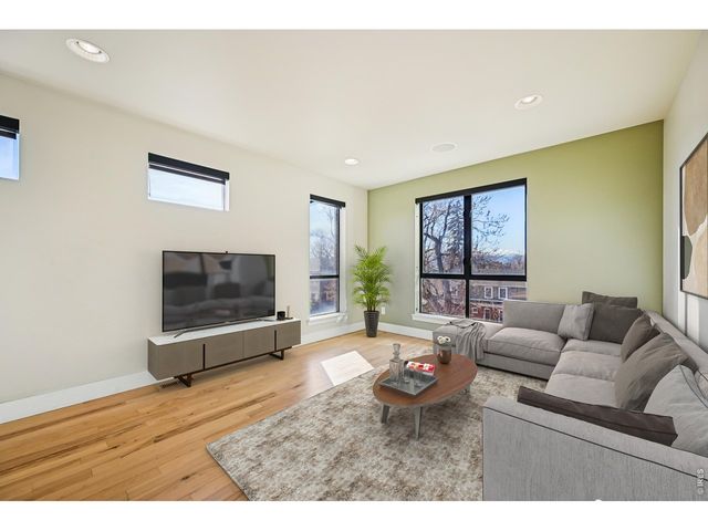 2912 Perry St, Denver, CO 80212