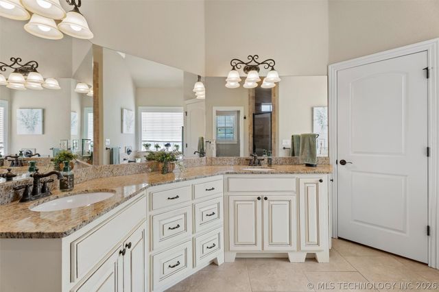 5602 Aspen Avenue, Bartlesville, OK 74006