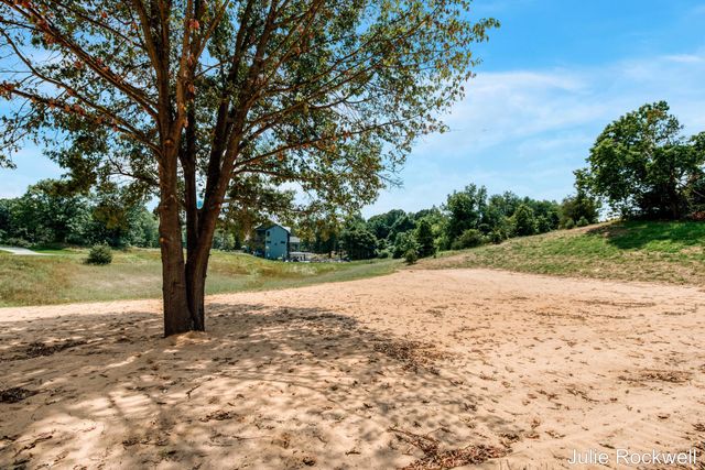 2825 Terra Nova Drive SE, Ada, MI 49301