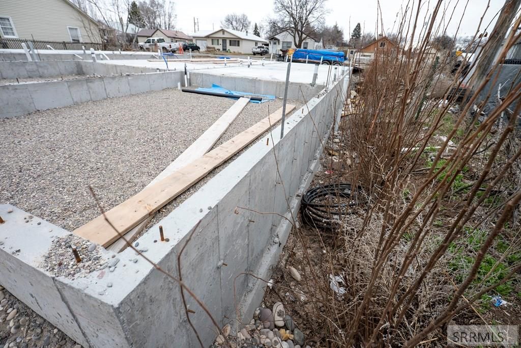 Image 6 of property listing at 429, 431 E 16th Street, Idaho Falls, ID 83404