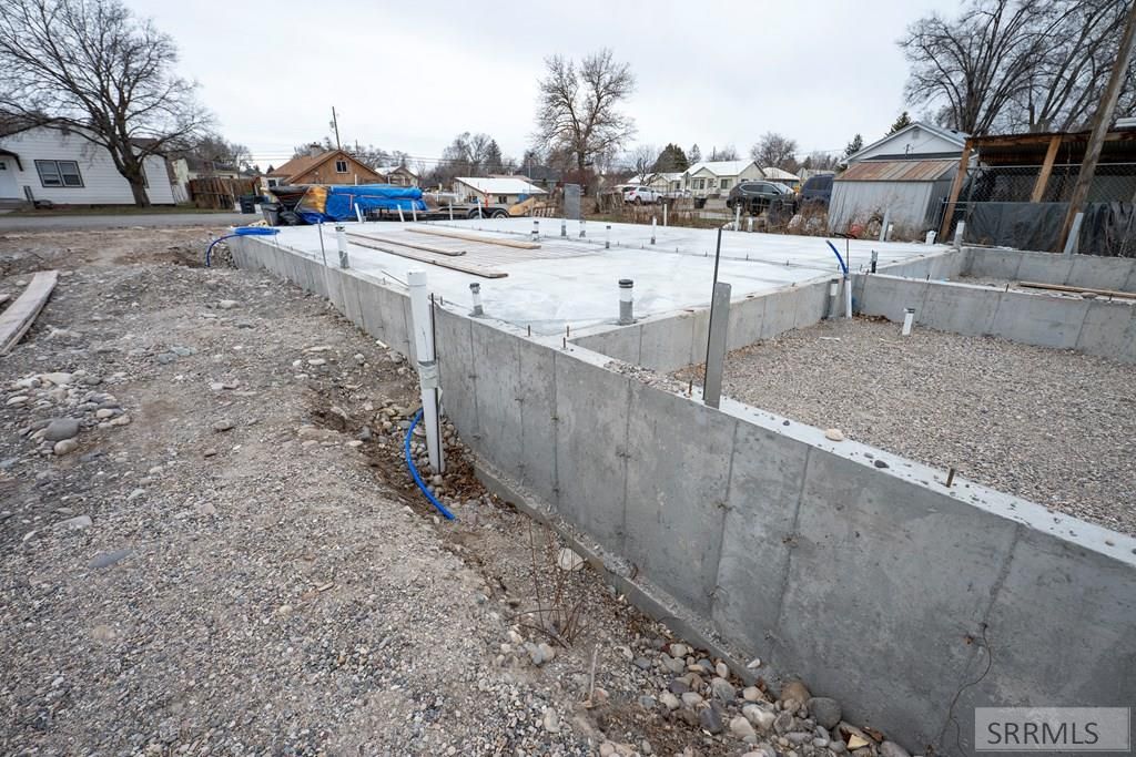 Image 7 of property listing at 429, 431 E 16th Street, Idaho Falls, ID 83404