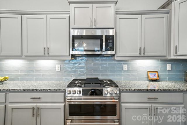 695 Poplar View Drive NW, Concord, NC 28027