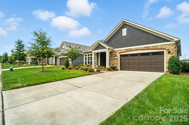 695 Poplar View Drive NW, Concord, NC 28027