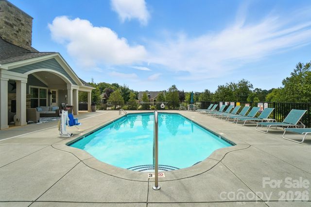 695 Poplar View Drive NW, Concord, NC 28027