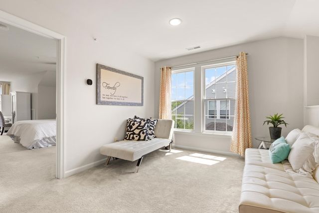 6 Dogwood Way 6, Hopkinton, MA 01748