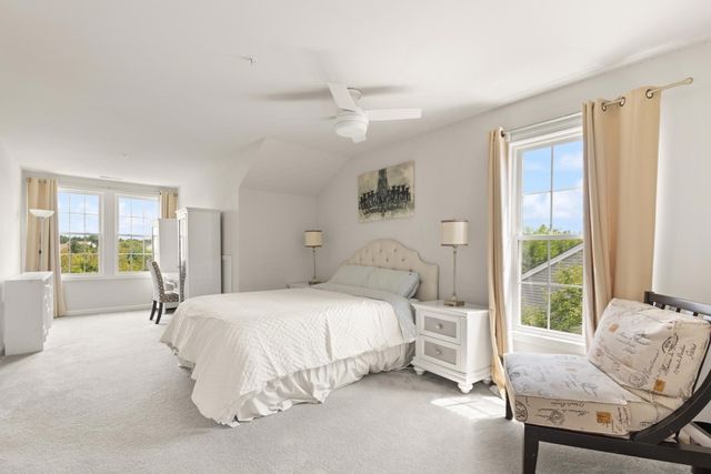 6 Dogwood Way 6, Hopkinton, MA 01748